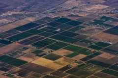 互聯(lián)網(wǎng)+農(nóng)業(yè)時(shí)代，灌溉、施肥自動(dòng)化